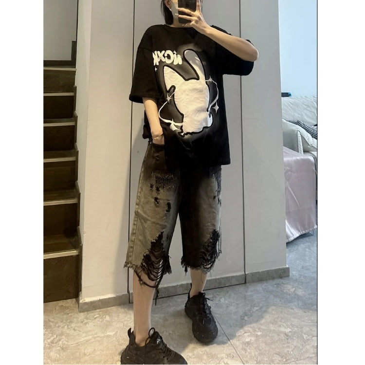Vintage Y2K High-Waisted Black Denim Knee-Length Shorts