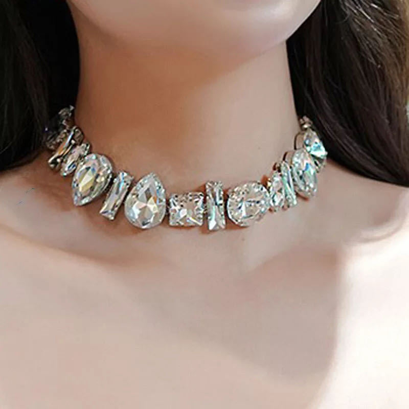 Crystal Chain Necklaces for a Chic Summer Look