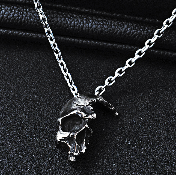 Half Face Skull Necklace in Gothic Vintage Style