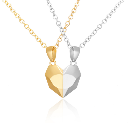 Neo Gothic Metal Necklaces for Lovers' Parties (Pair)